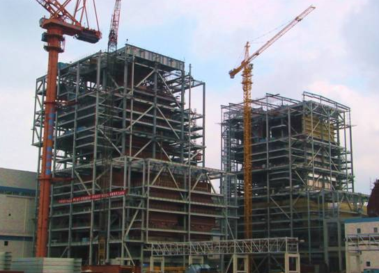 鍋爐鋪設鋼格板作為檢修平台