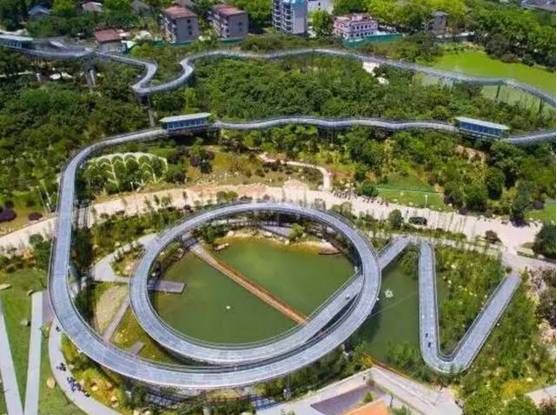 金牛山福道棧橋鋼格板