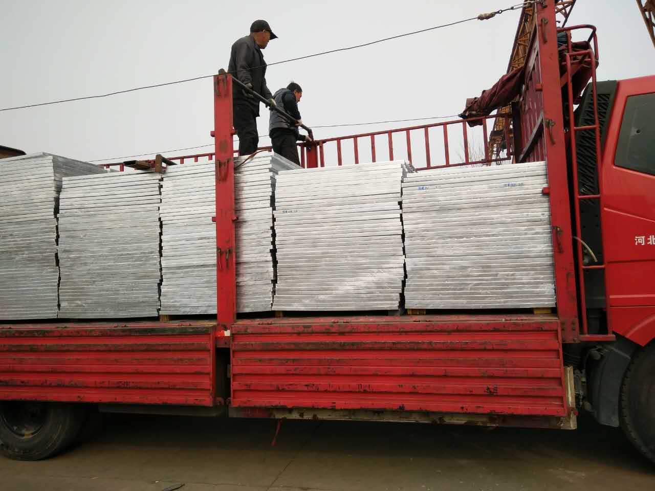 鋼格板發貨現場